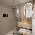 Le Cetai 4* Cannes