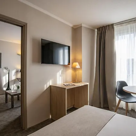 Ξενοδοχείο Le Cetai 4*
