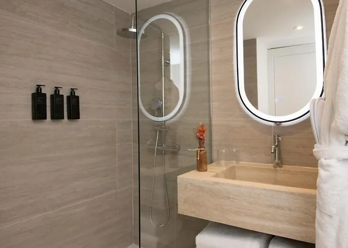 Le Cetai 4* Cannes