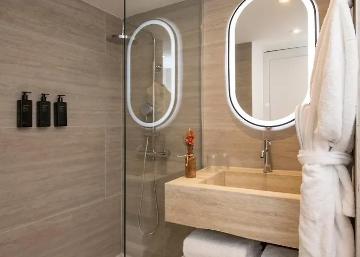 Le Cetai 4* Cannes