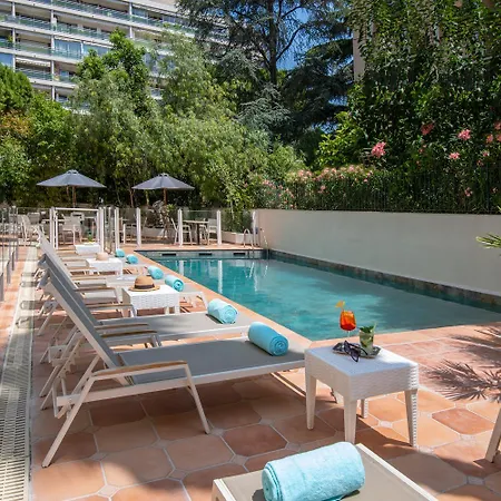 Amarante Hotel 4*