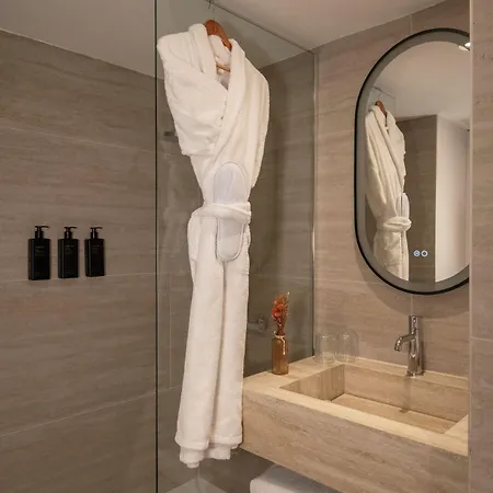 Le Cetai Hotel Cannes