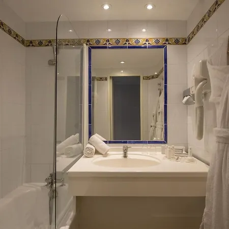 Amarante Hotel 4*